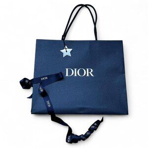 Dior gifting bag w/ star charm & Ribbon ⭐